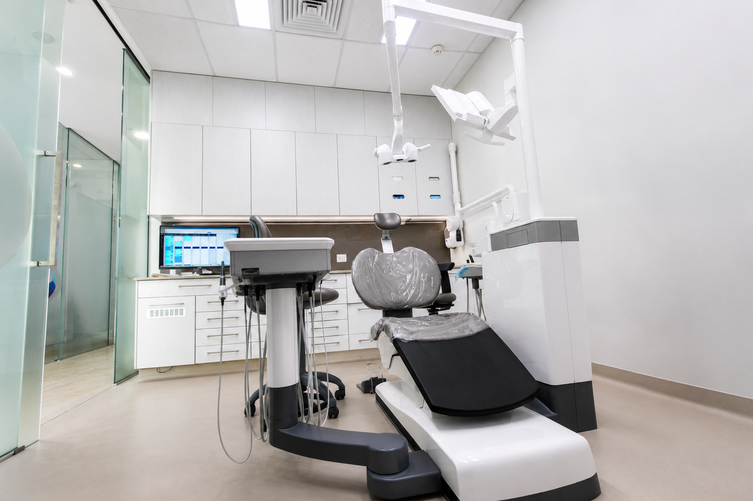 Specialist treatment room at Southwest Endodontic Centre Liverpool